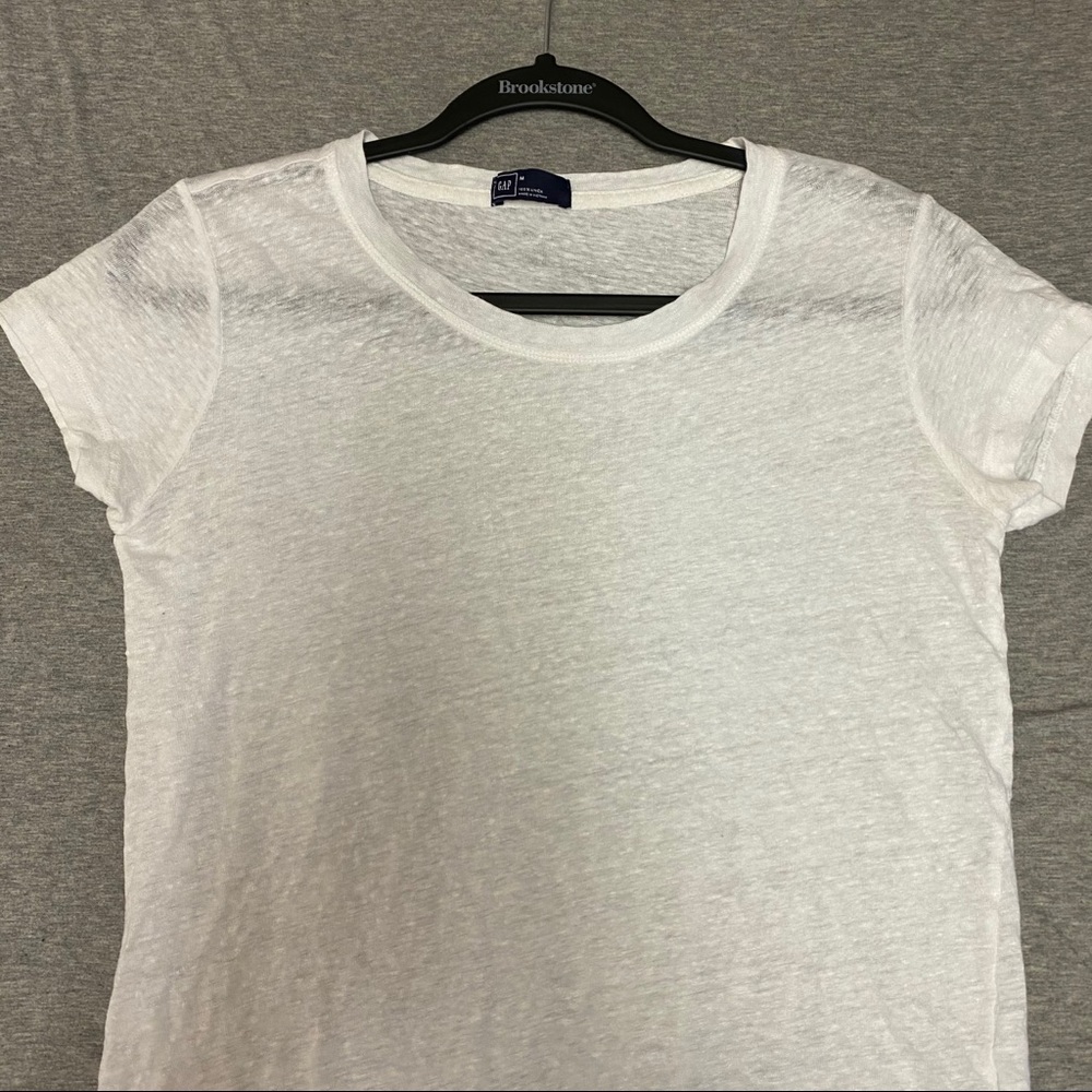 Gap 100% Linen Sheer White Tee